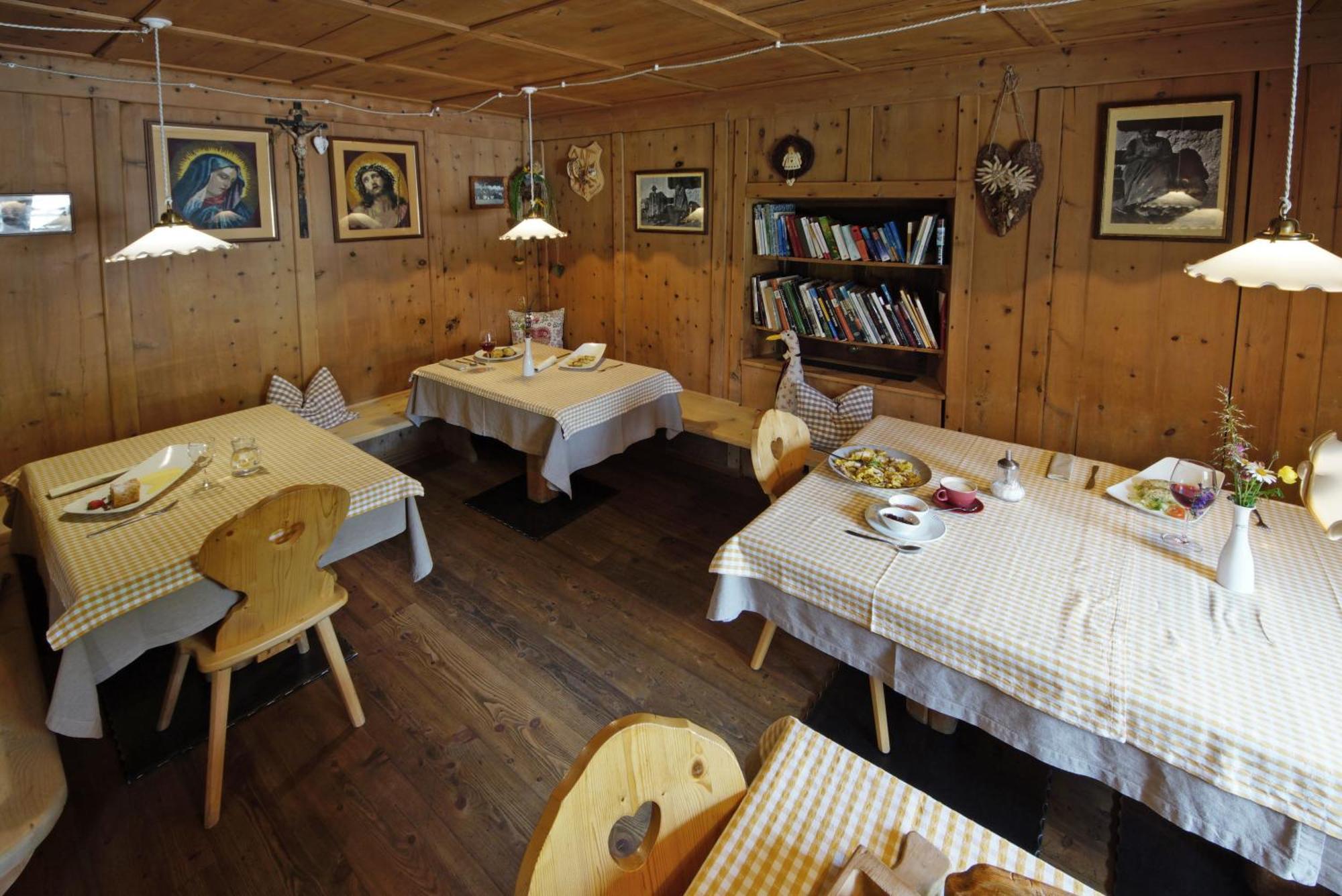 Agriturismo Luech De Vanc San Martino in Badia Exteriér fotografie