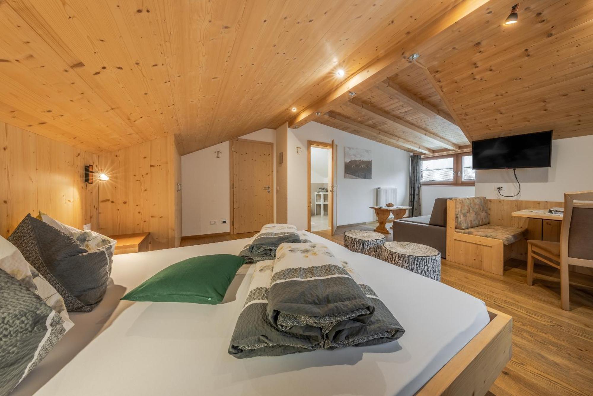 Agriturismo Luech De Vanc San Martino in Badia Exteriér fotografie