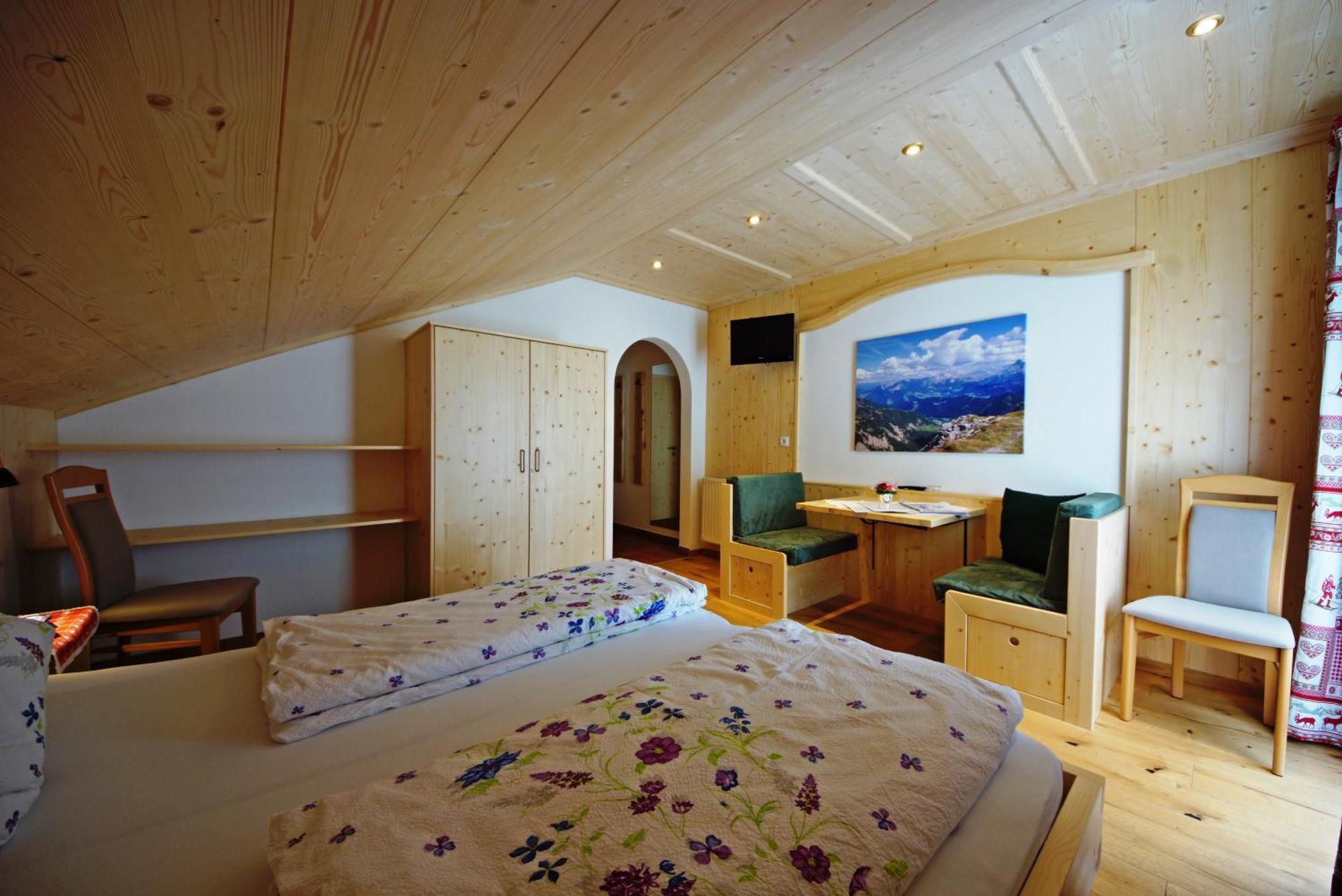 Agriturismo Luech De Vanc San Martino in Badia Exteriér fotografie